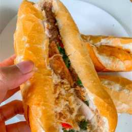 bánh mì gà nga đà lạt