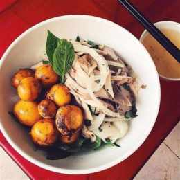 bánh ướt lòng gà trứng non đà lạt