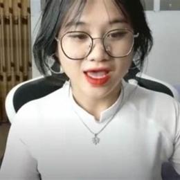 clip sex anna gấu thủ dâm cùng chiếc áo dài