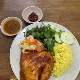 cơm gà dạ hương đà nẵng