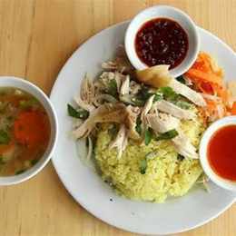 cơm gà tam kỳ đà lạt