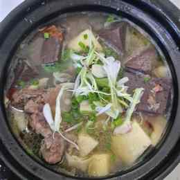 gà đá diệp thuý