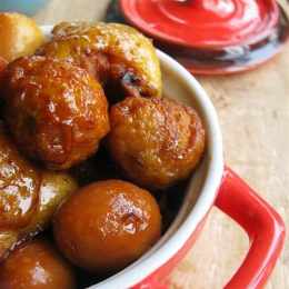 gà kho trứng cút đậm đà đưa cơm