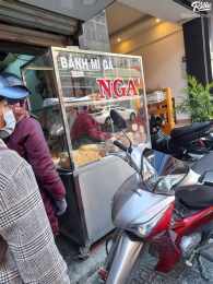 giao diện app bánh mì gà nga đà lạt
