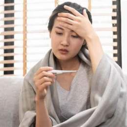 sốt ớn lạnh nổi da gà