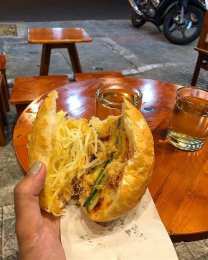 tính năng nổi bật bánh gà đà nẵng