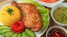tính năng nổi bật cơm gà da giòn trần quang khải