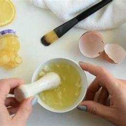 trứng gà làm đẹp da mặt